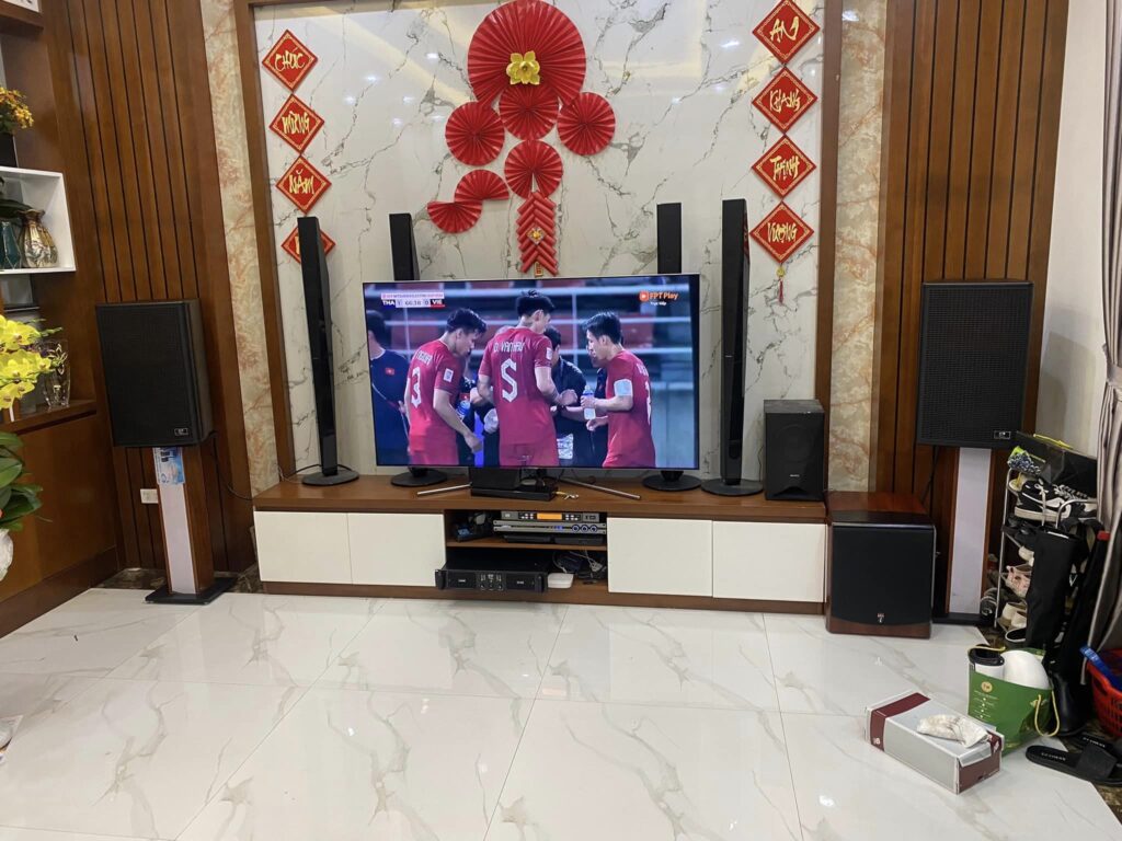 Âm thanh gia đình Lucas Audio