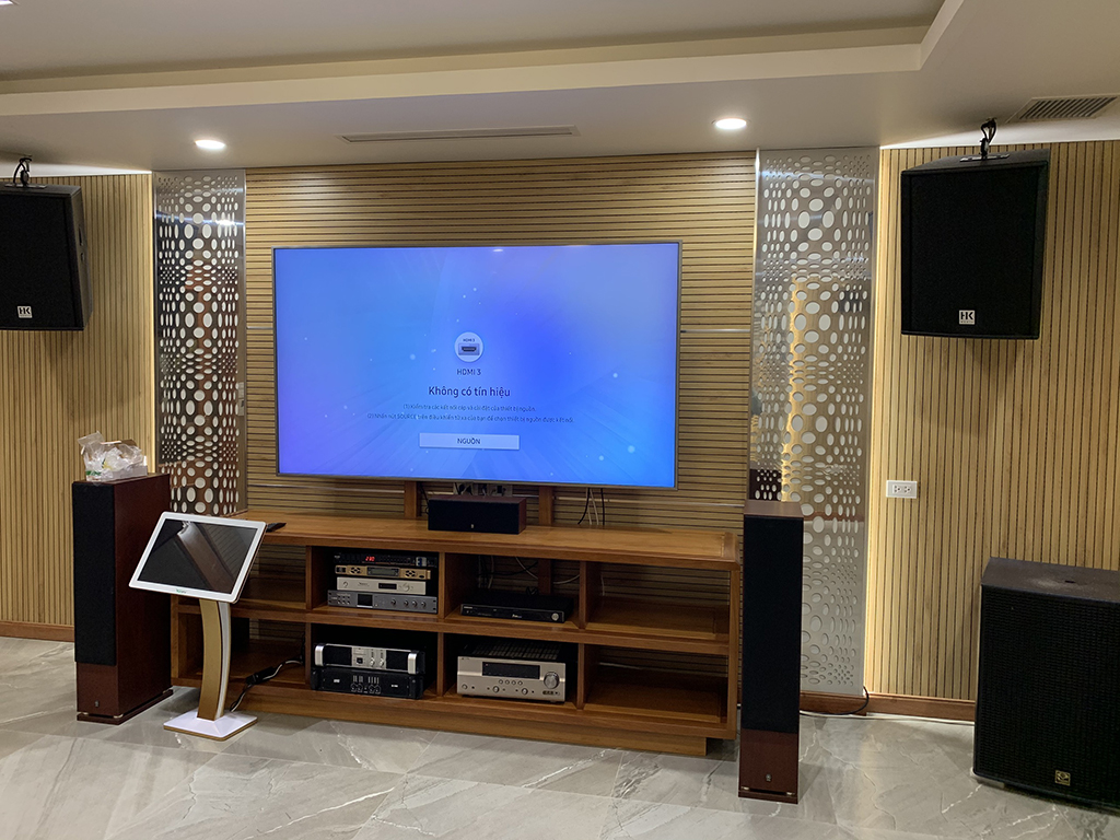 Chuẩn âm thanh gia đình hát karaoke, xem phim và nghe nhạc