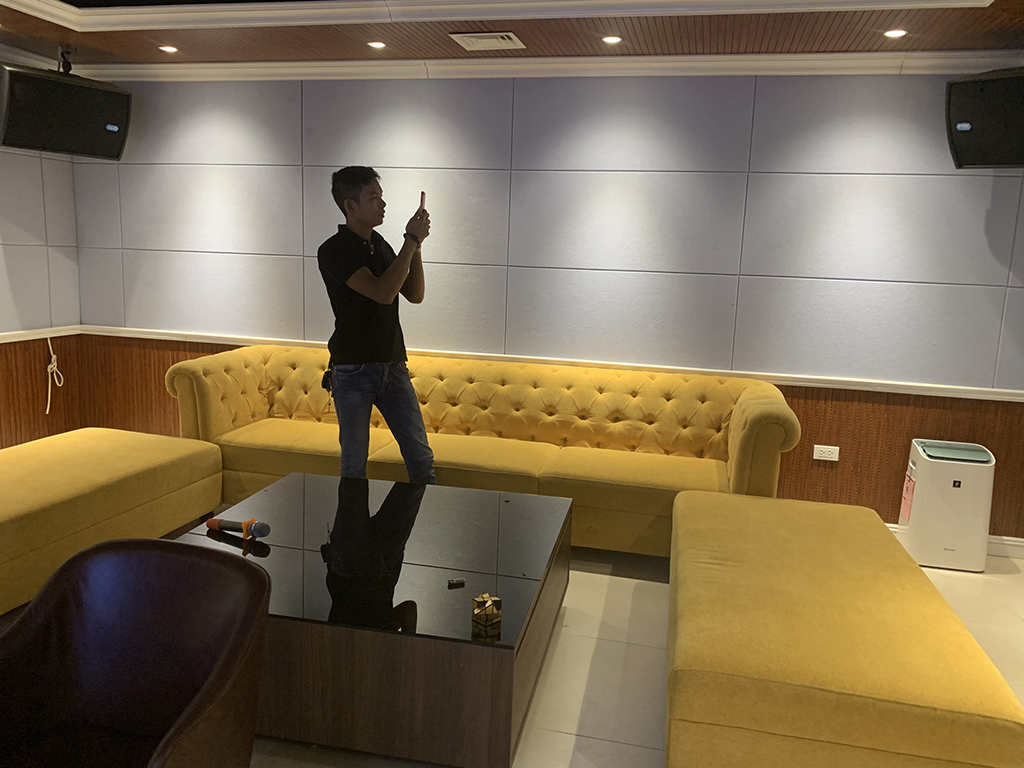 Chuẩn âm thanh gia đình hát karaoke, xem phim và nghe nhạc