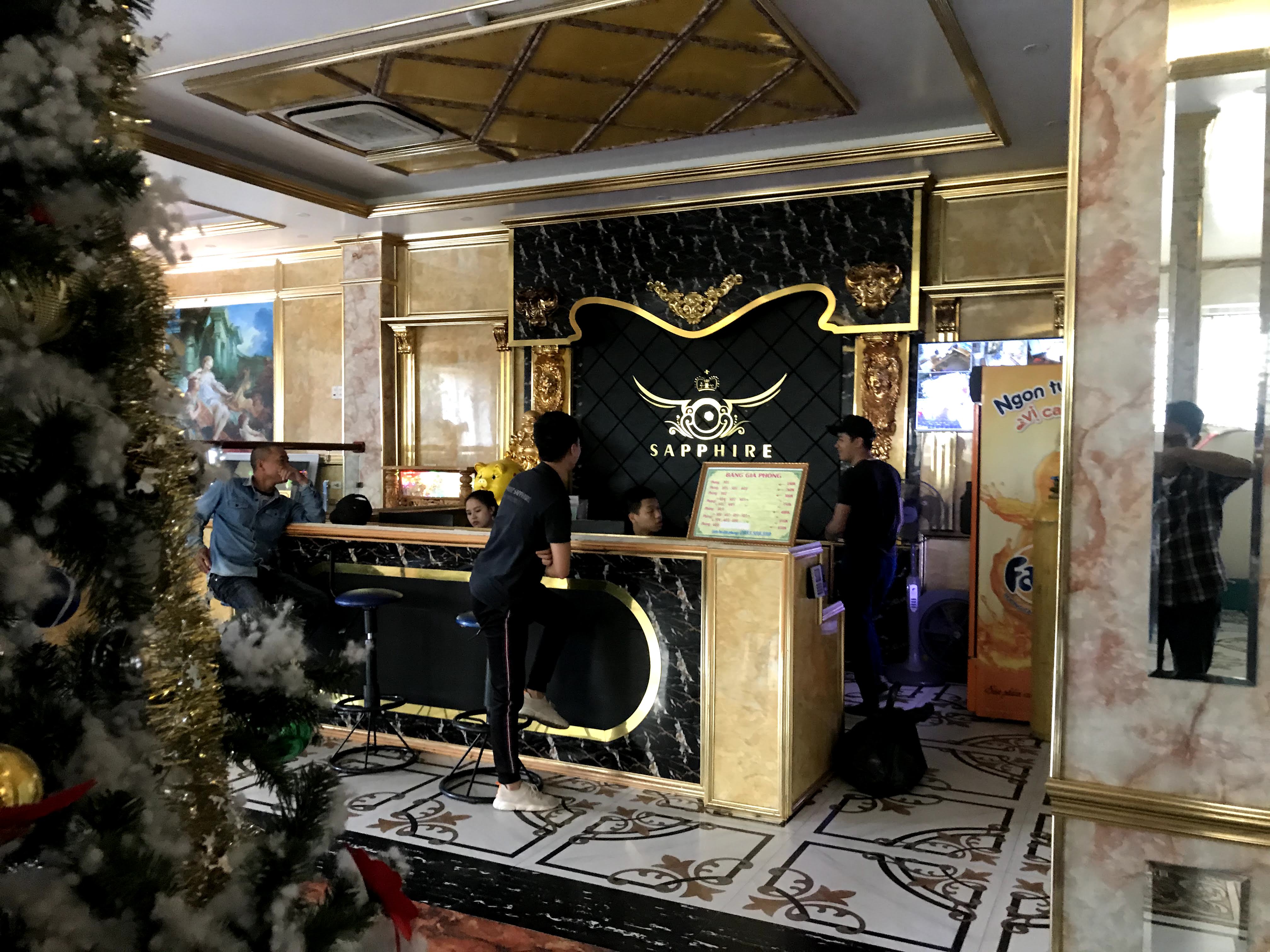 Karaoke Sapphire
