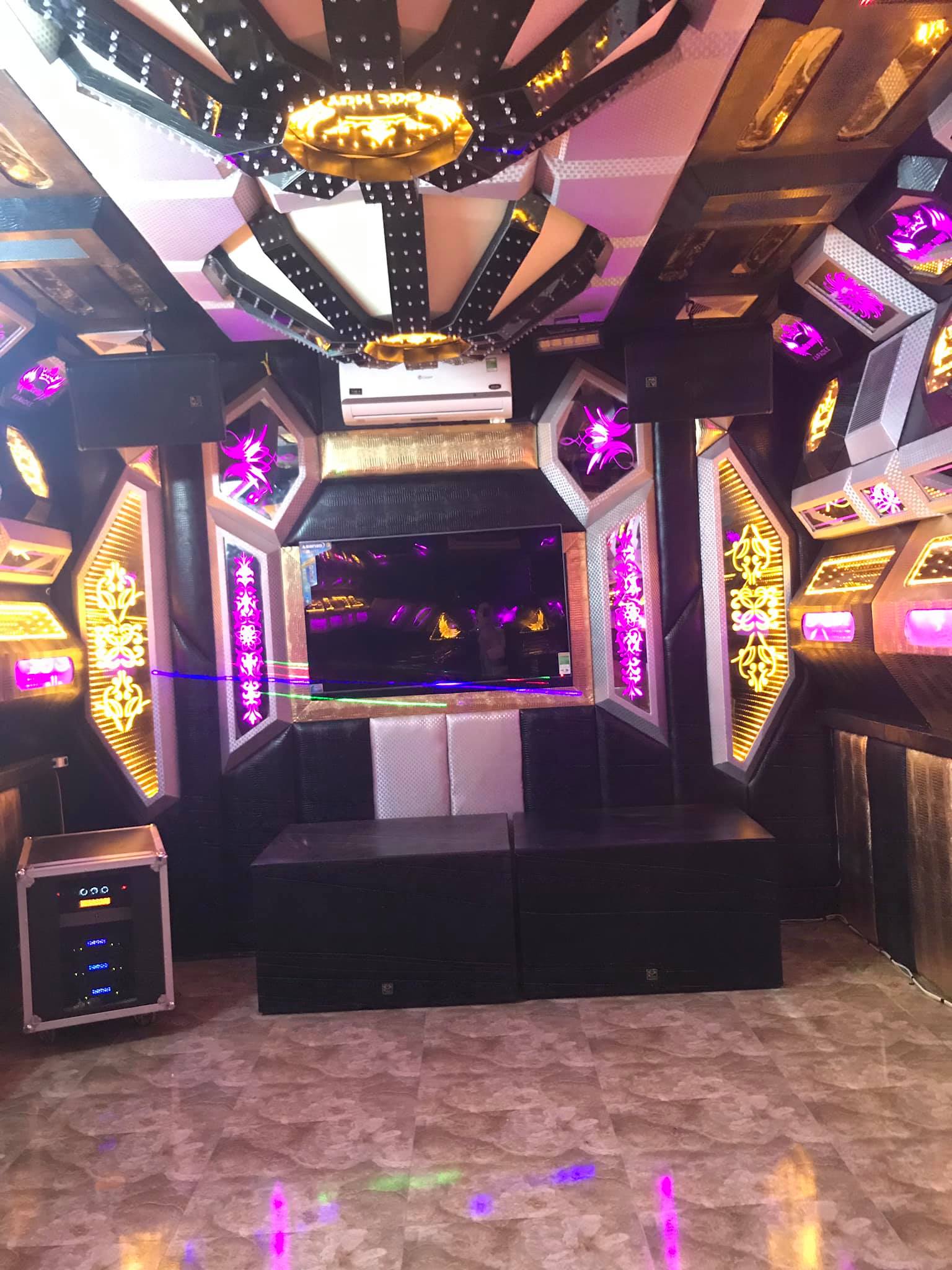 Đức Huy Karaoke 